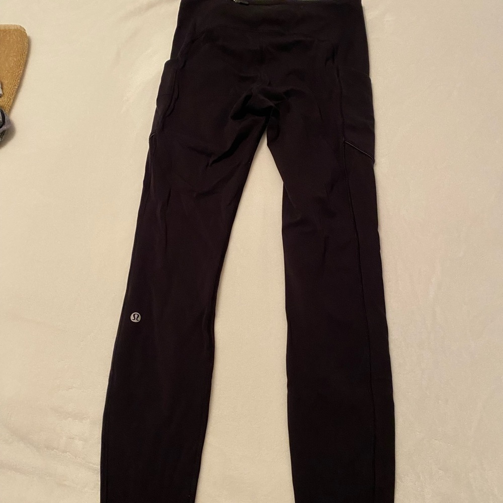 black lululemon leggings 28 inch size 6